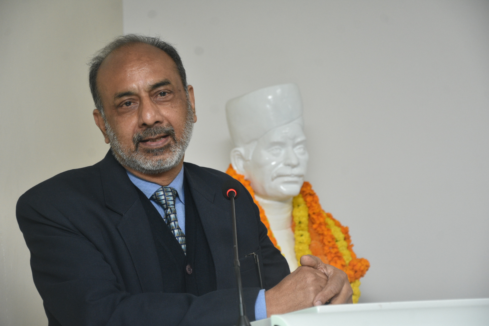 Remarks by: Prof. Prof. S B Agrawal, Professor Department of Botany, Institute of Science, Banaras Hindu University