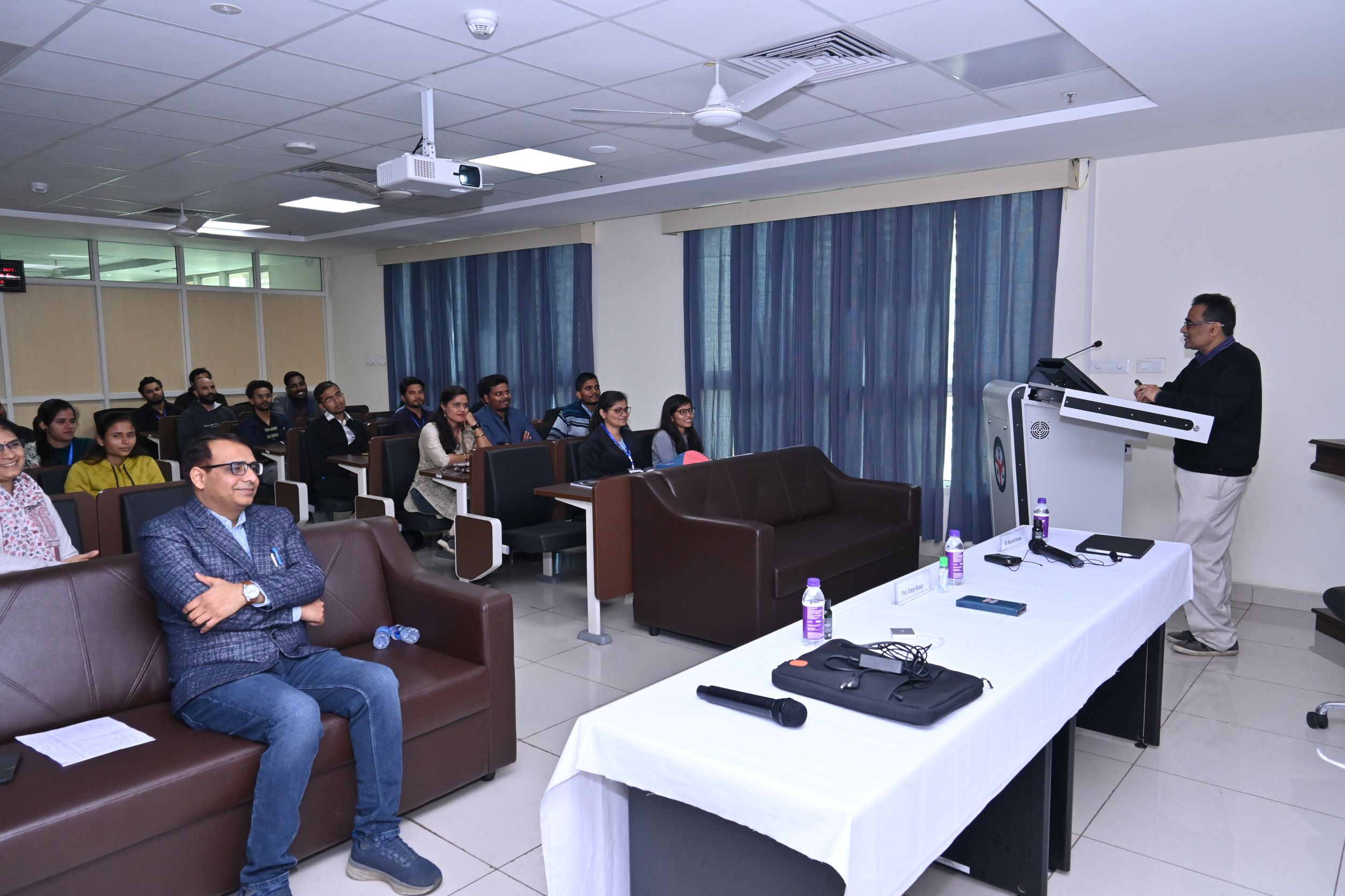 Prof. Sanjay Kumar, Head, Dept. of Physics, ISc, BHU, Addressing at Valedictory function of 1-Week STUTI Training Program