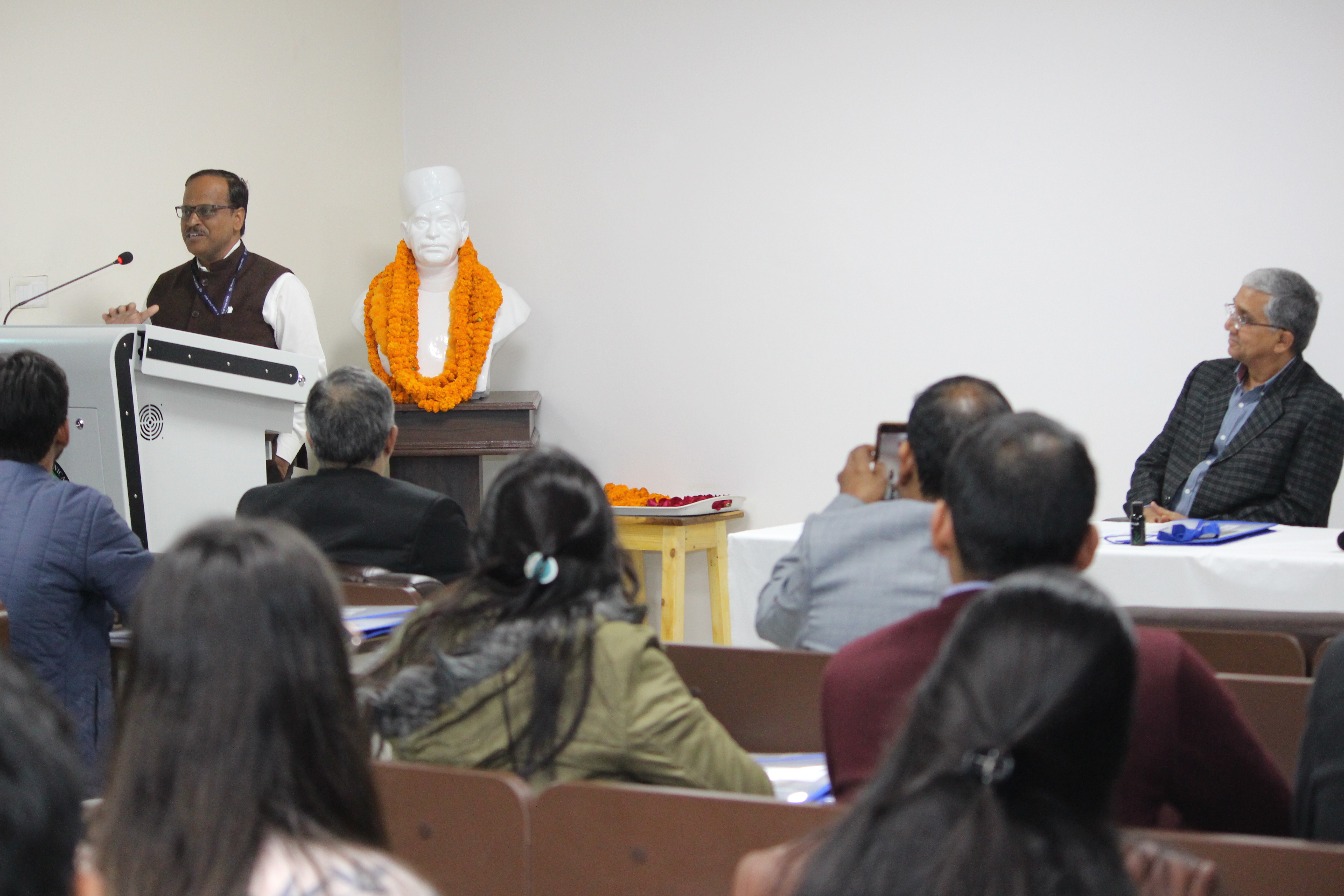 Remarks by Chief Guest Dr. T. K. Behera, Director, Indian Institute of Vegetable Research 